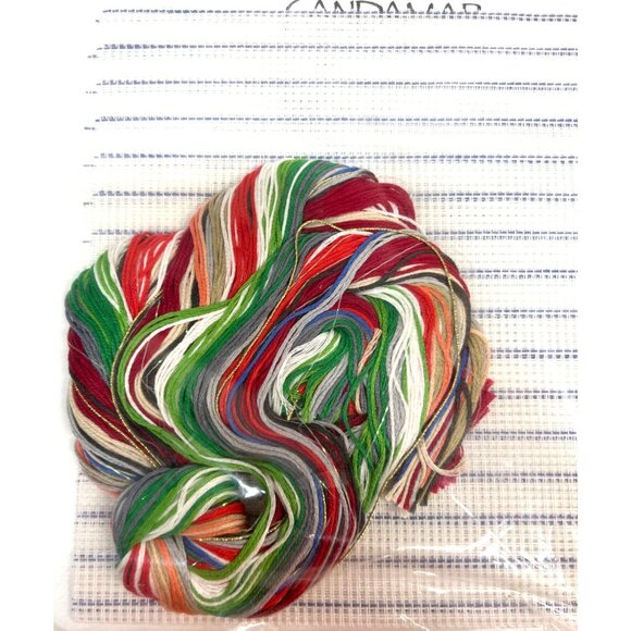 Candamar Designs Holiday Santa Cross Stitch Wearable Kit Vintage Christmas Craft - Picture 4 of 4